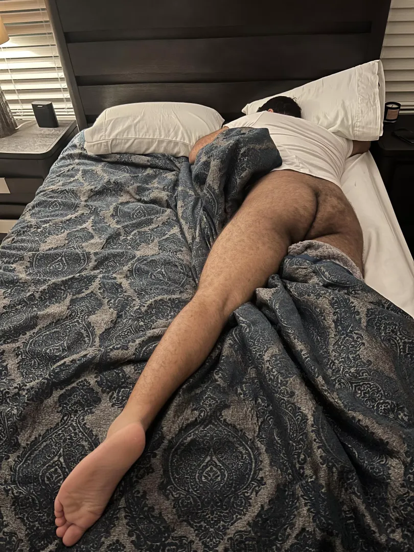 He was waiting for me to use him… How lucky am I? 🤤