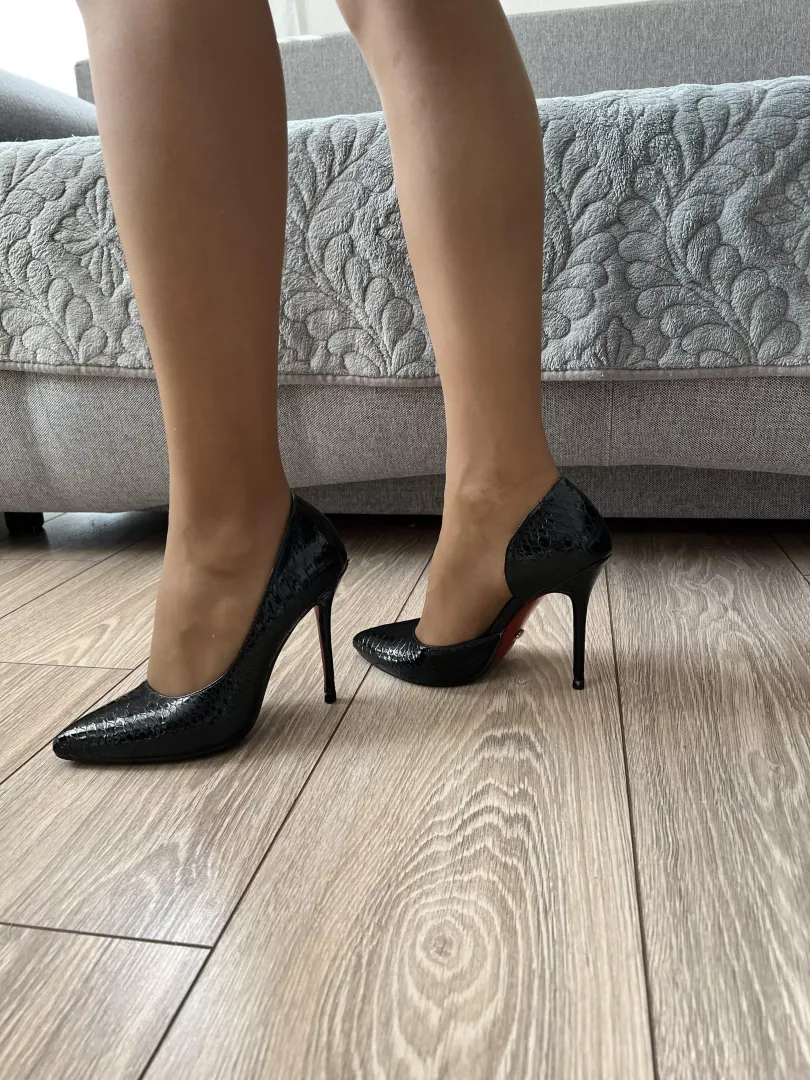 Heels make my legs look amazing
