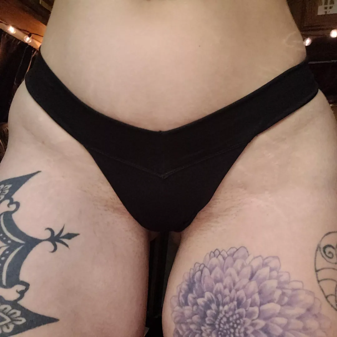 Hella Curves