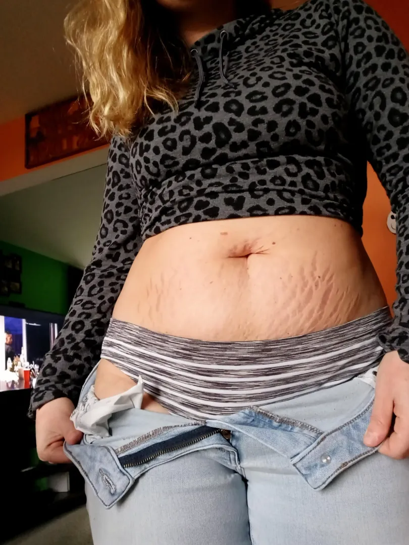 °·hello·° [F]