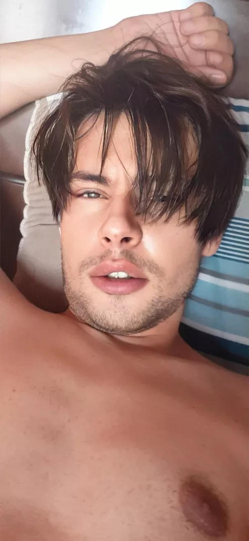 Hello my loves! I wish you a great Friday! A kiss 💋