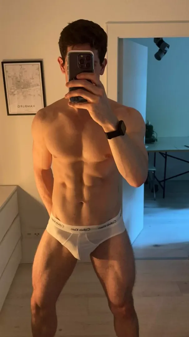 Hello there 😏
