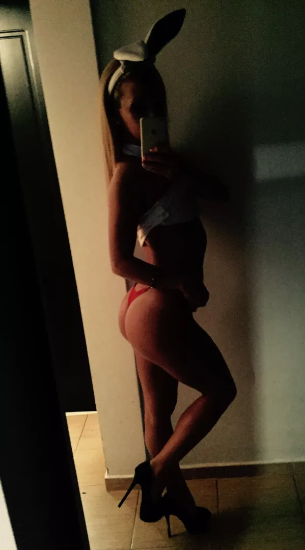Hello x