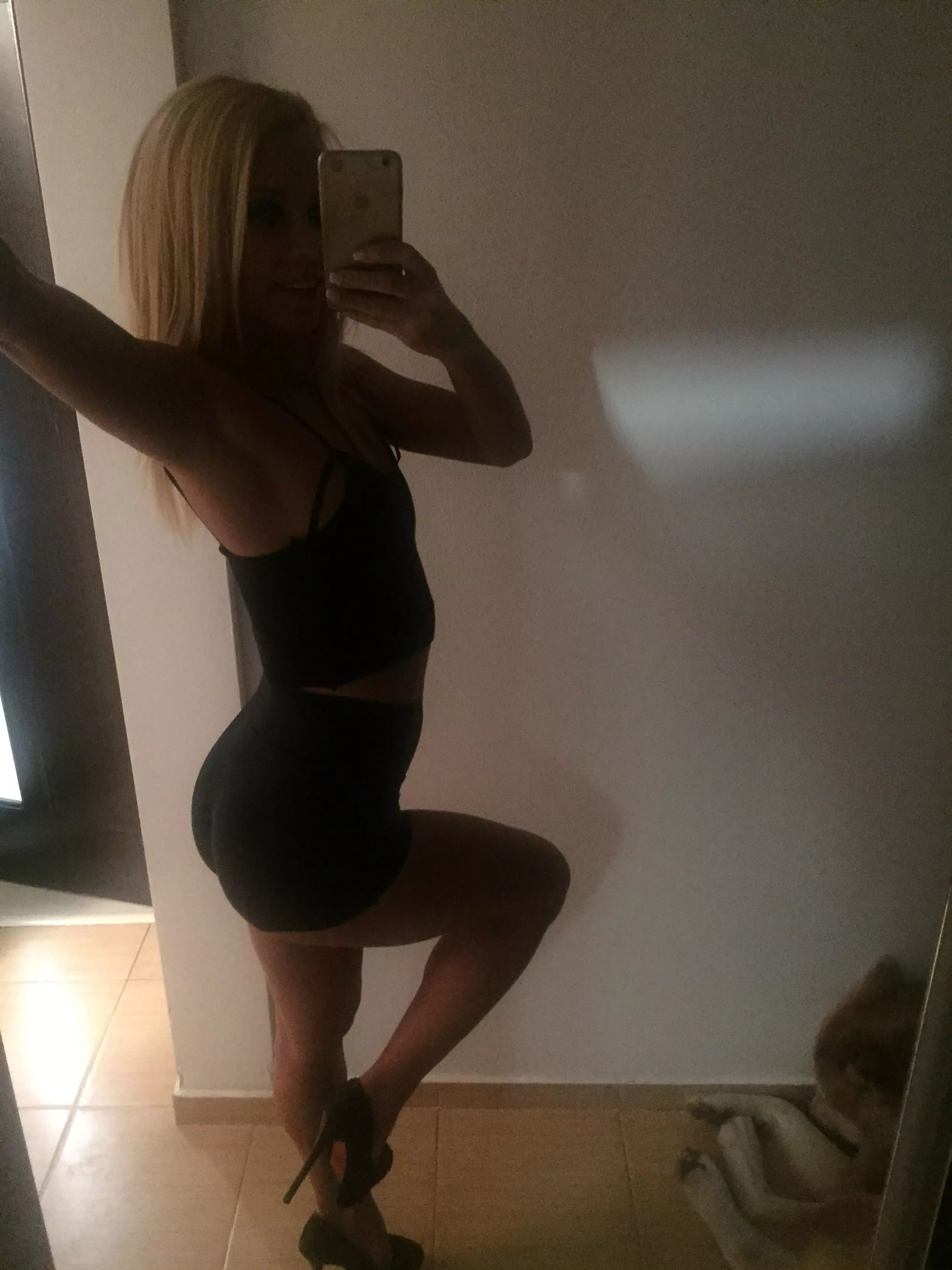 Hello x