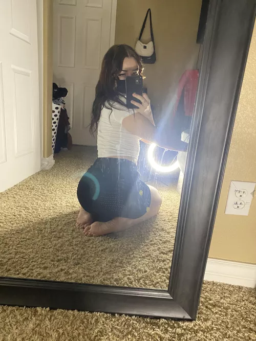 Help me cum? ;)
