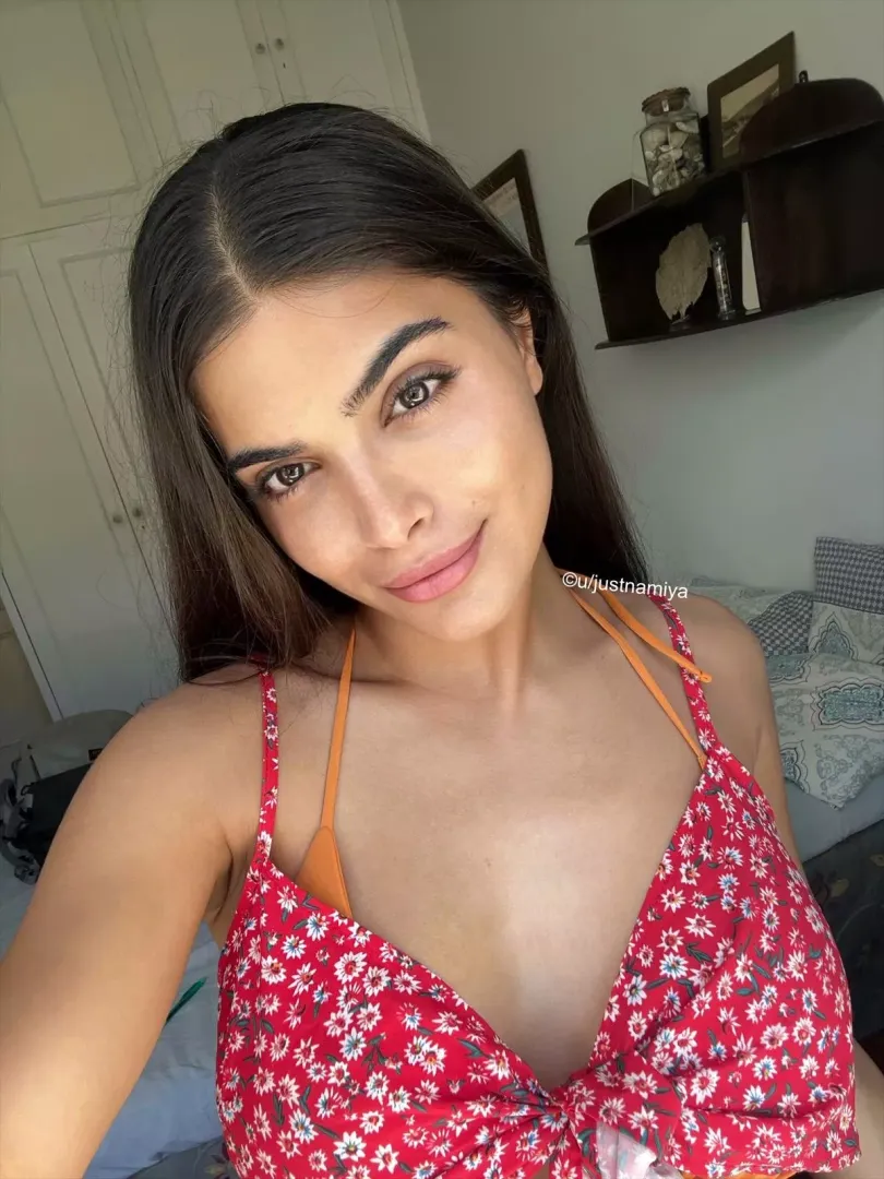 Help me, I am horny!