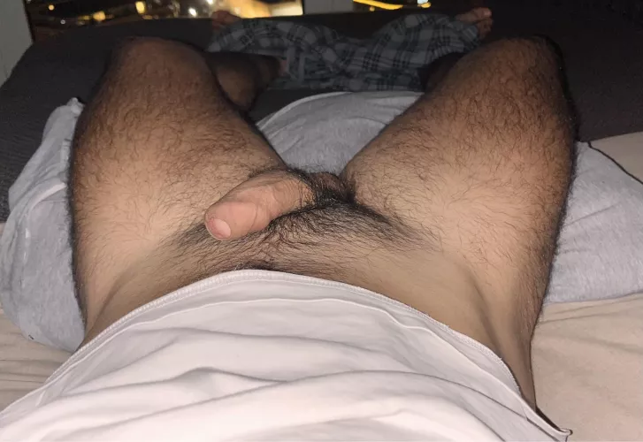 Help me with my semi before 🎮 ?DM open