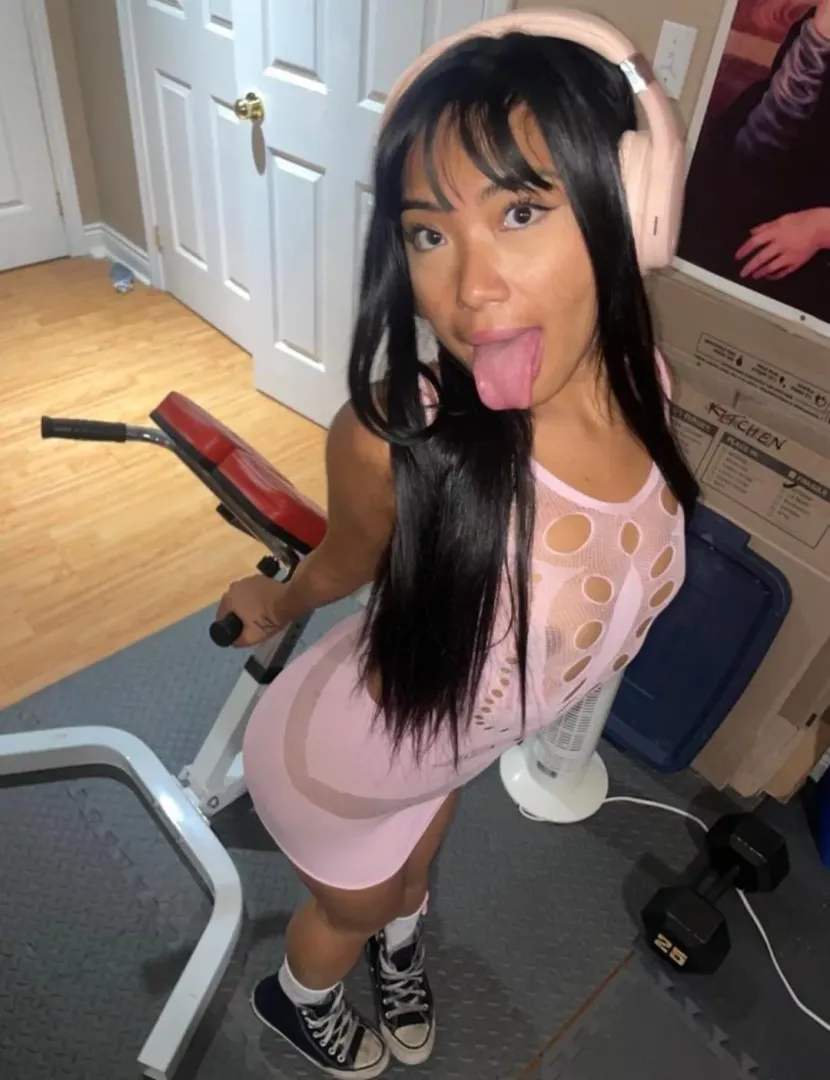 help me workout then cum (f)