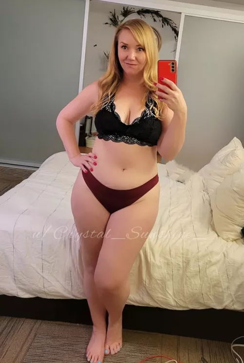 Help new make the bed... messy 😉 [F49]