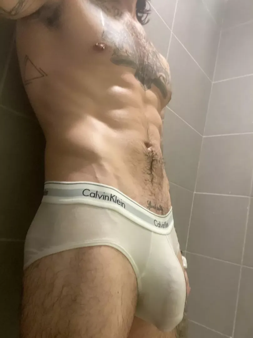 here for the wet t shirt contest