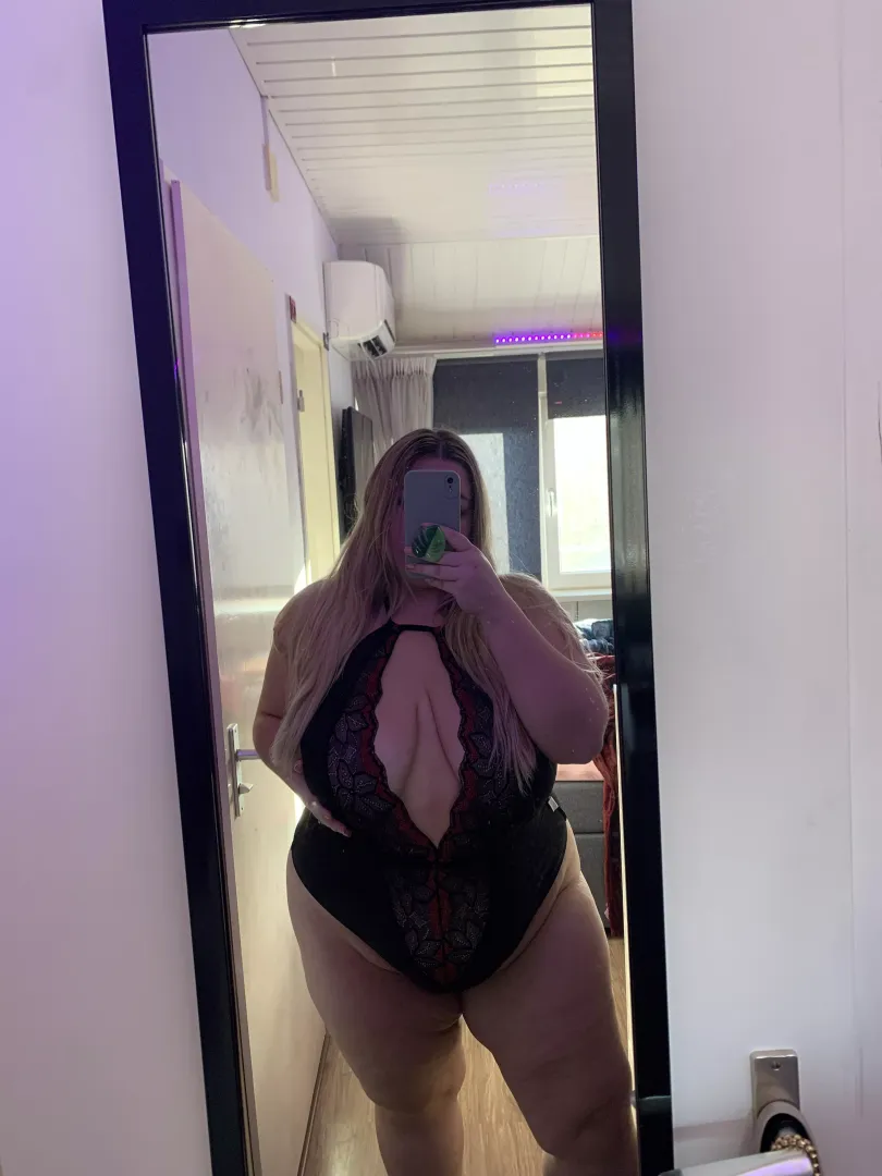 Here’s a piece of bbw in your life