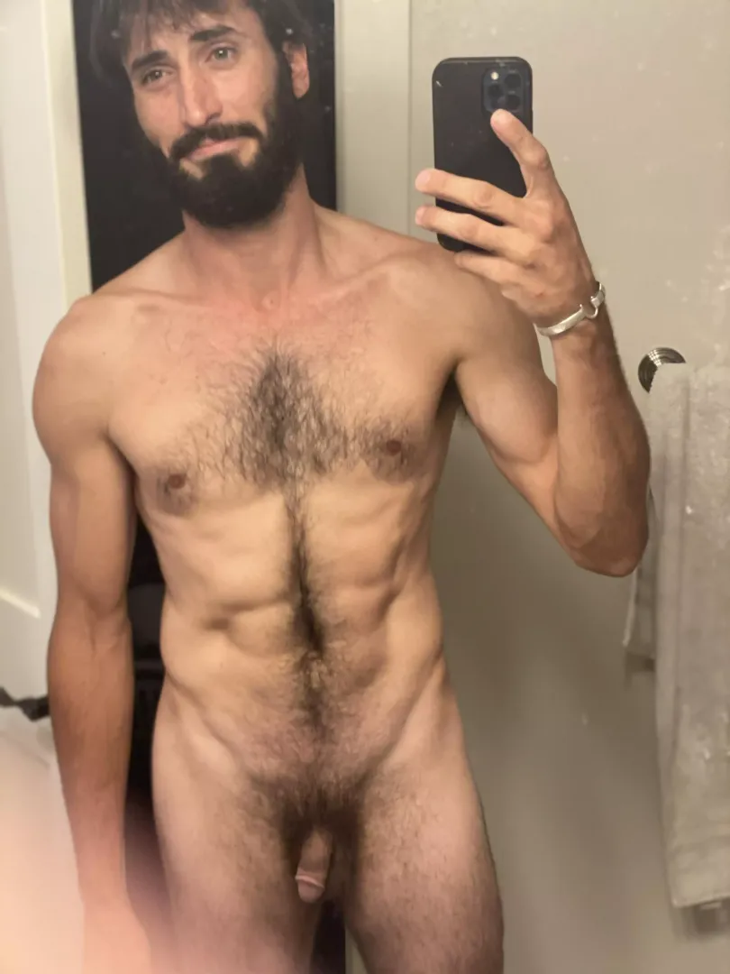 Here’s my cheers to overcoming fears. I’m naked. Yep…that’s me. That’s a naked body, and I own it.