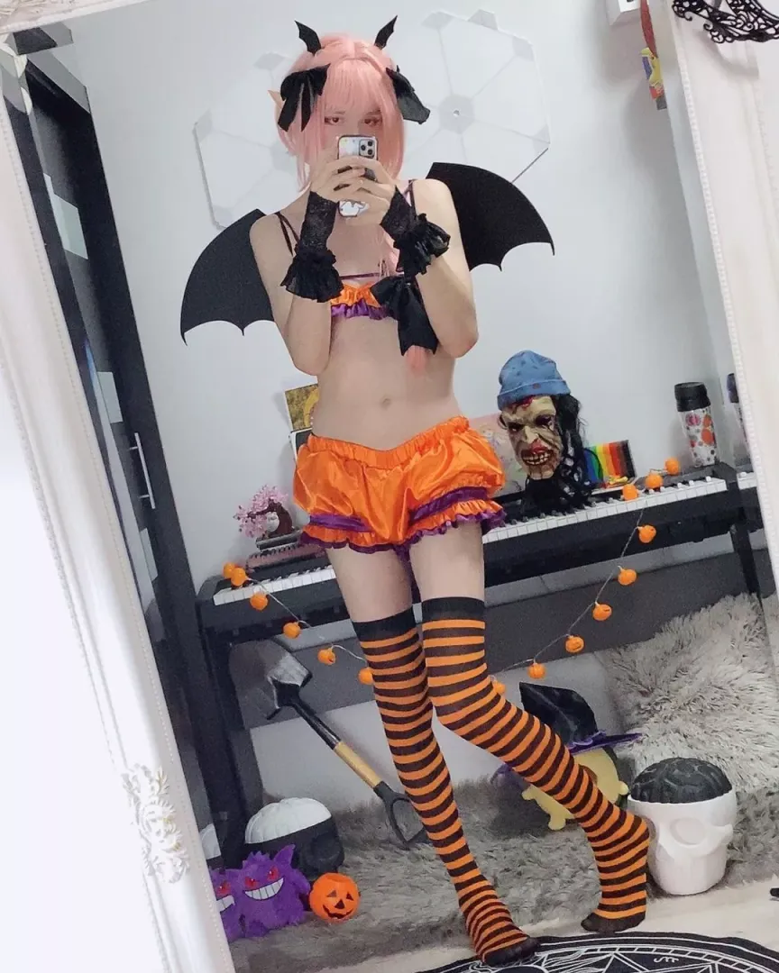 Hewwo :3
