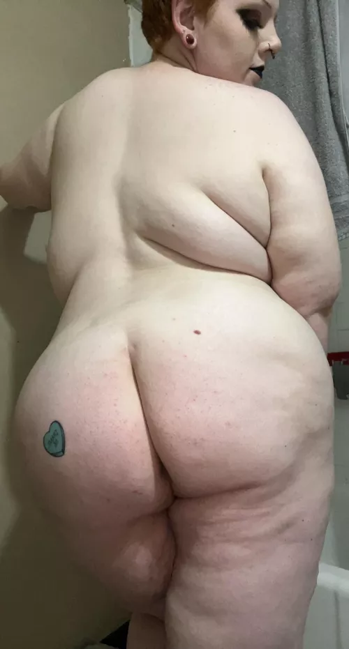 hey alexa, play Closer by Nine Inch Nails