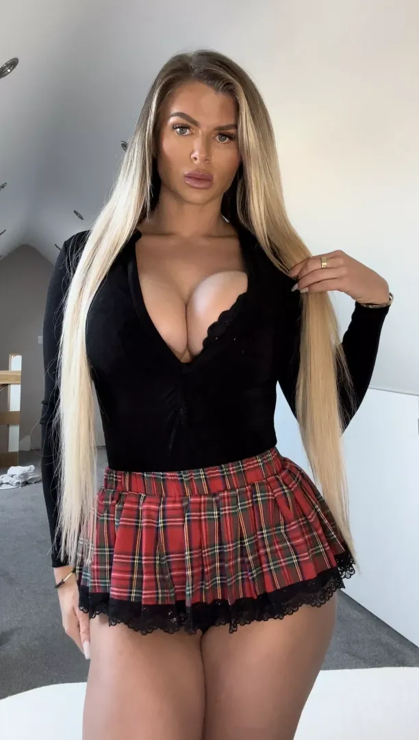 Hey- am i your type?
