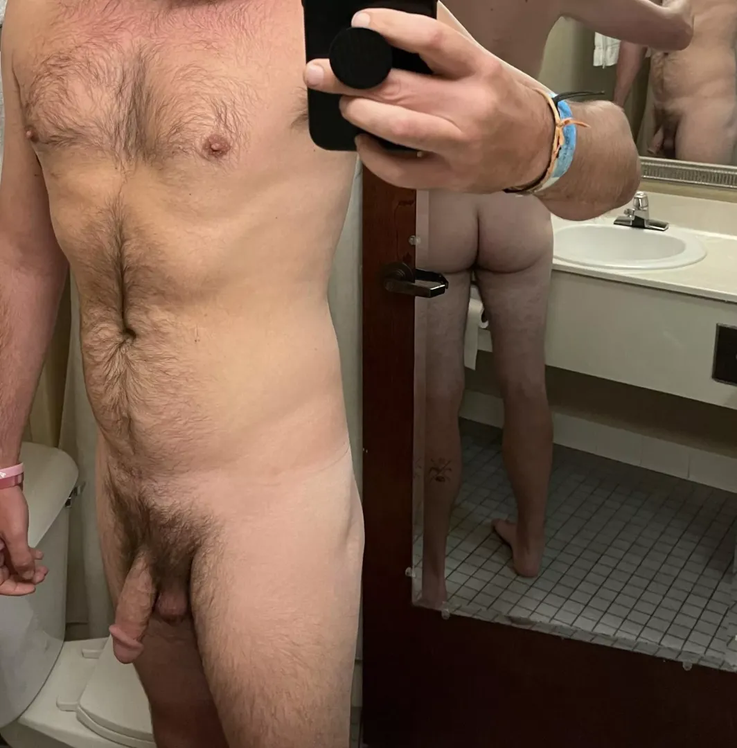 Hey beautiful, I left the hotel door open, come up and find my room (38)