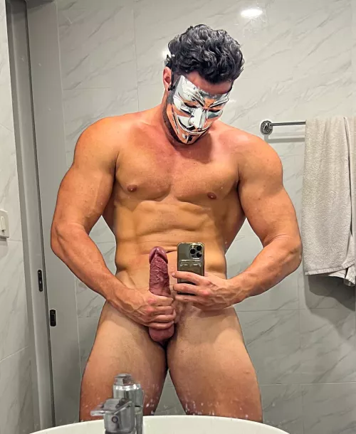 Hey bro im 6’8, let’s compare sizes [27]