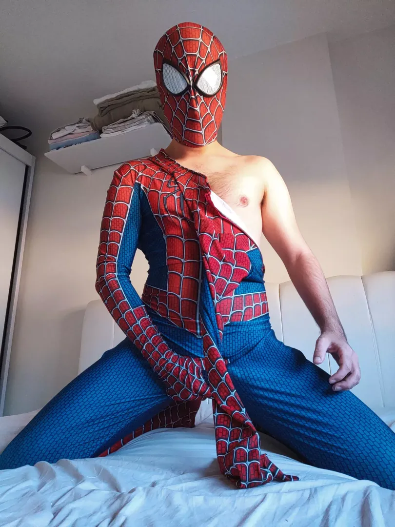 hey guys! It's halloween season ;) trick or treat?