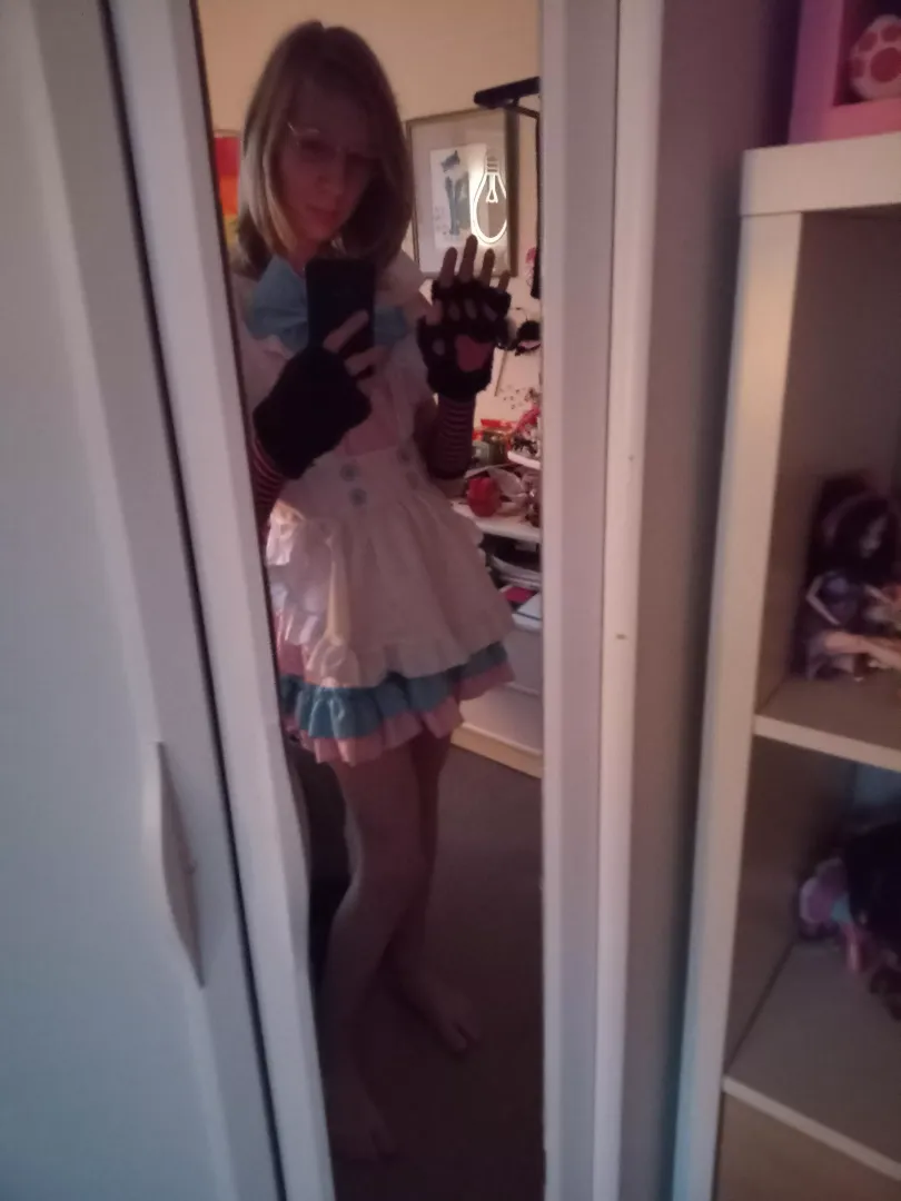 Hey! I really enjoyed your comments, so.. here’s a picture of me in maid suit! Am i pretty ?🥺👉👈