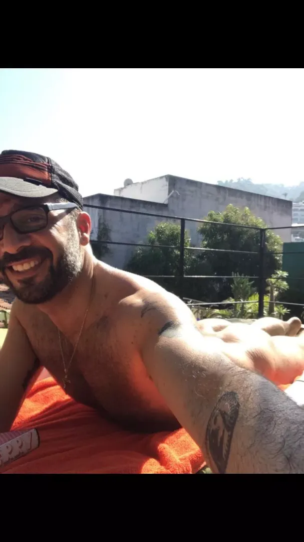 Hey naked friends!