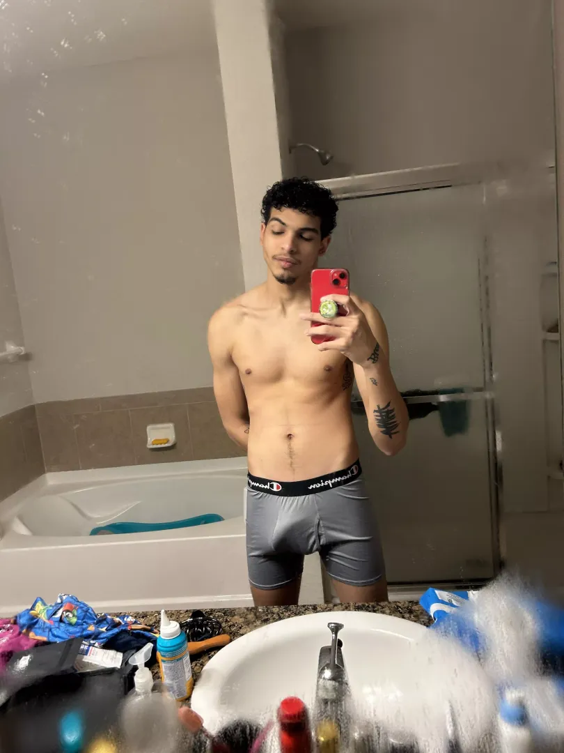 Hey there (age 19)