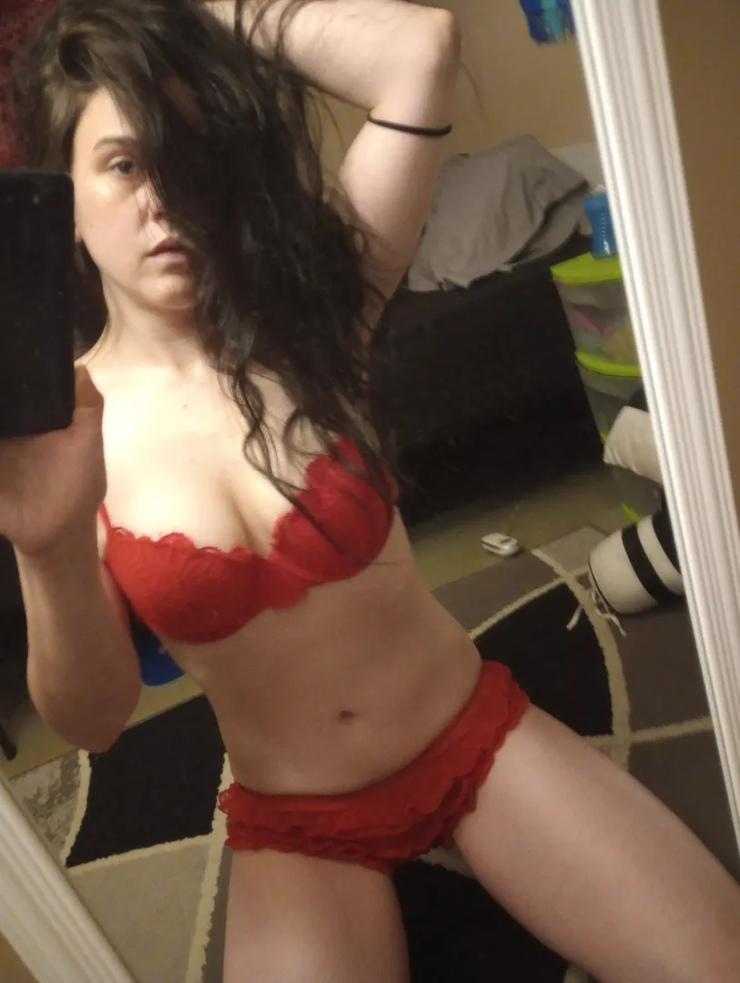 Hey there....was thinking I'd look prettier with your cum dripping off me