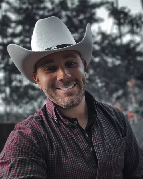 Hey Y’all! Hope everyone is having a good weekend! Cowboy Up!
