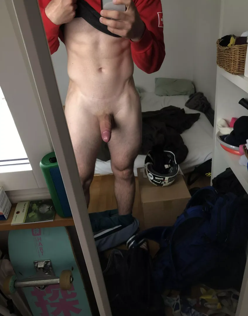 Hi :)