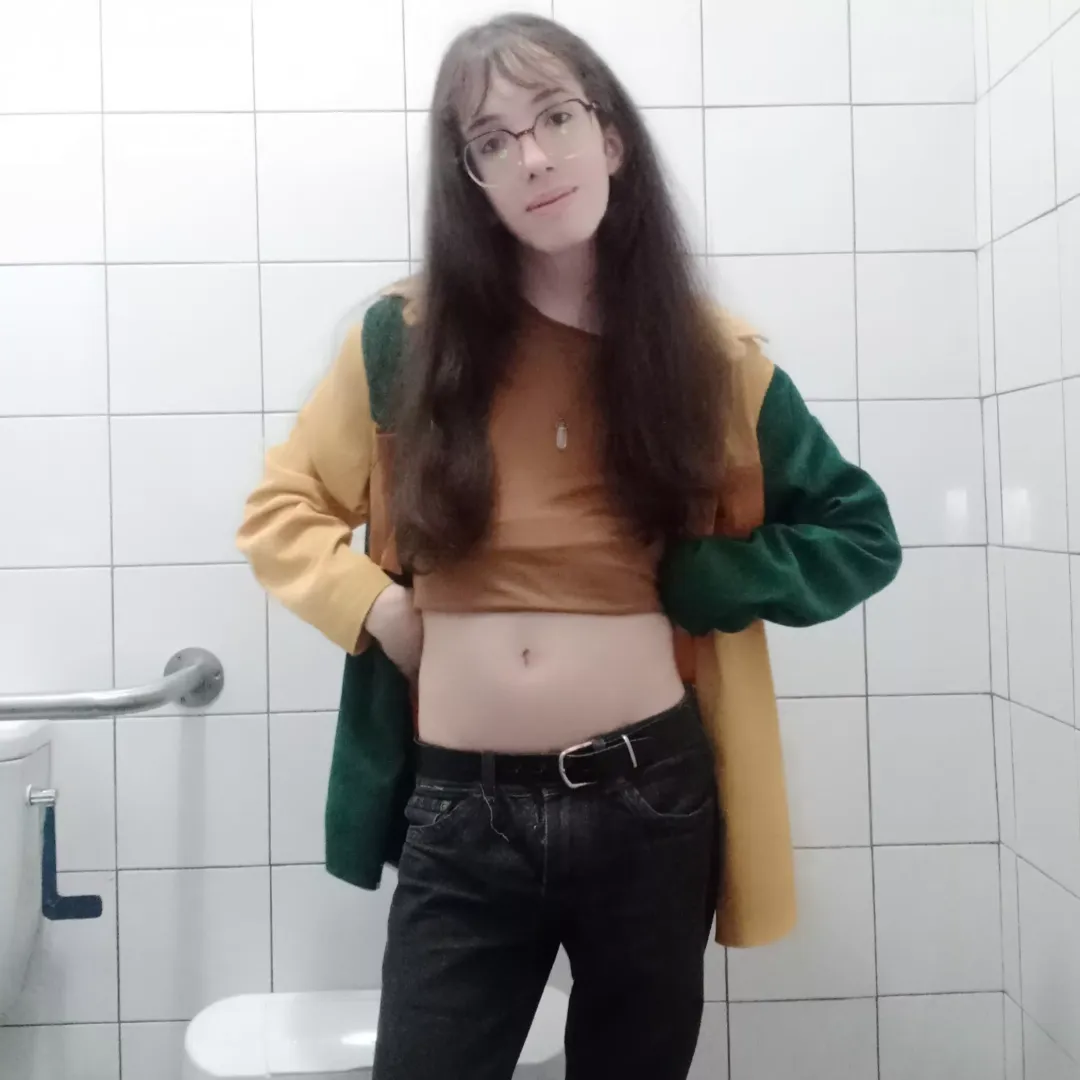 Hi :3