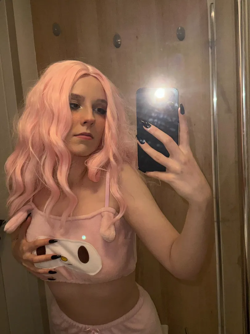 hi ;3