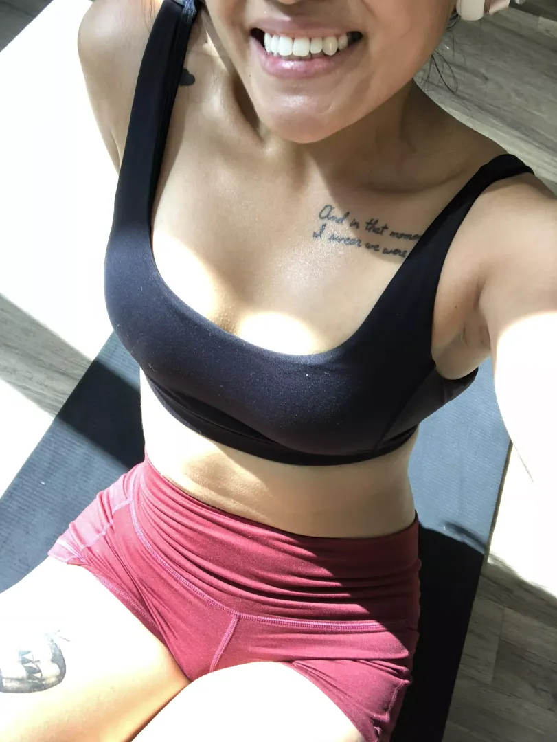 Hi 😗