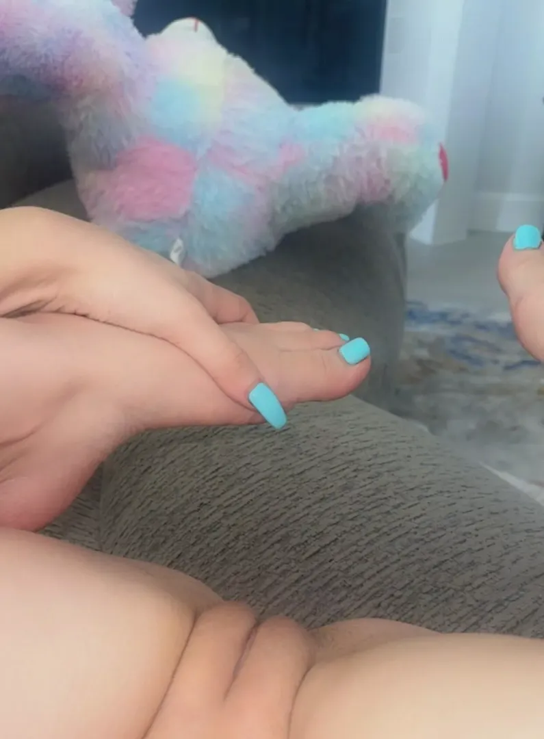 Hi 😘😘