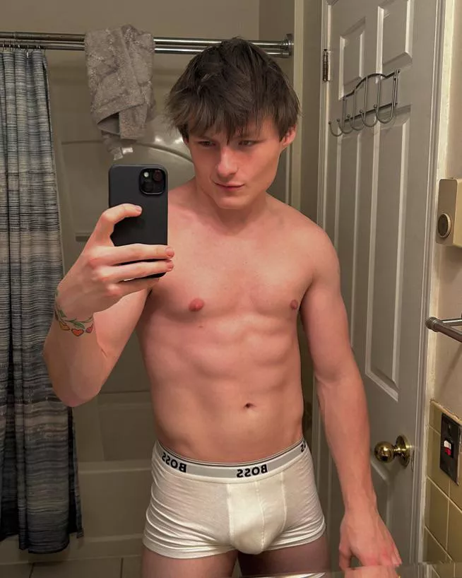 Hi :)