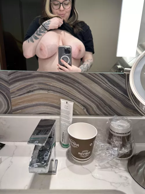 Hi 😇