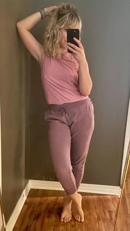 Hi. [f]