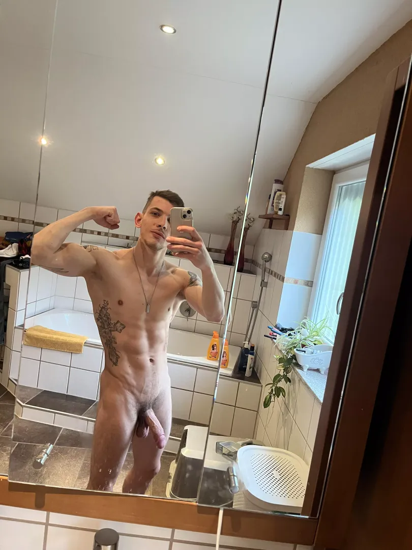 Hi from Germany ;)