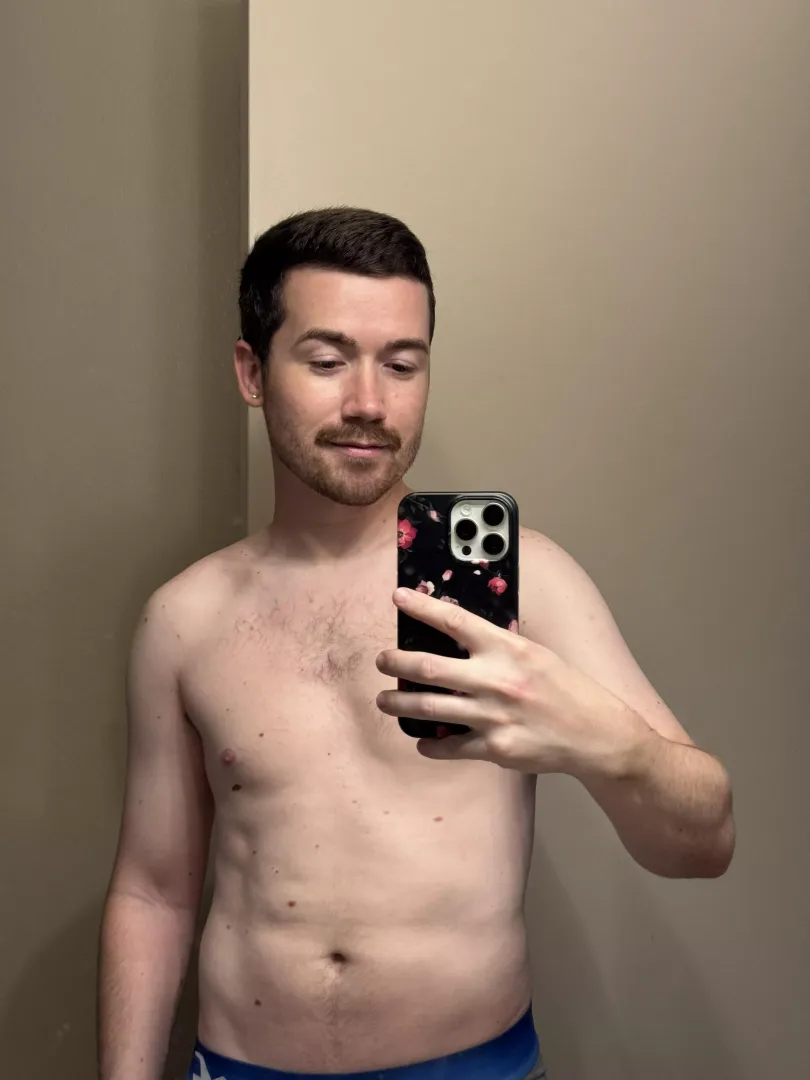 hi gaymers :) been playing escape simulator lately :o