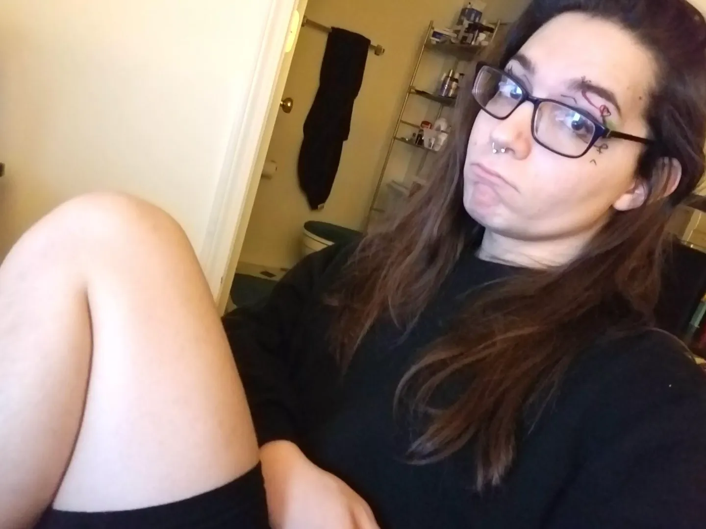 hi i am the beeg tshirt kind of femboy