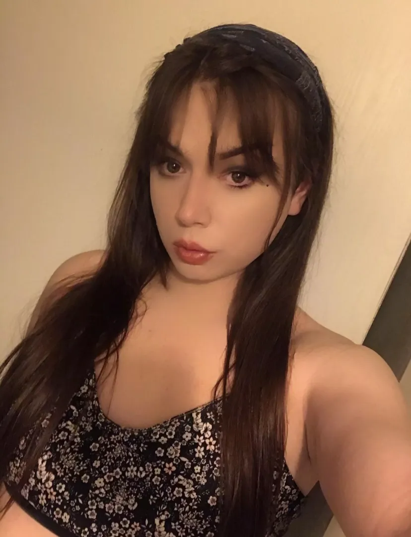 hi i’m Allie :3