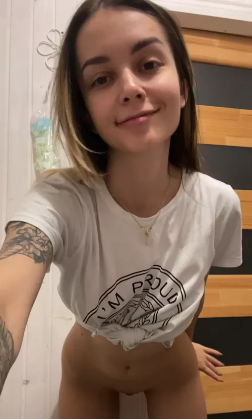Hi, I'm Eva 😊