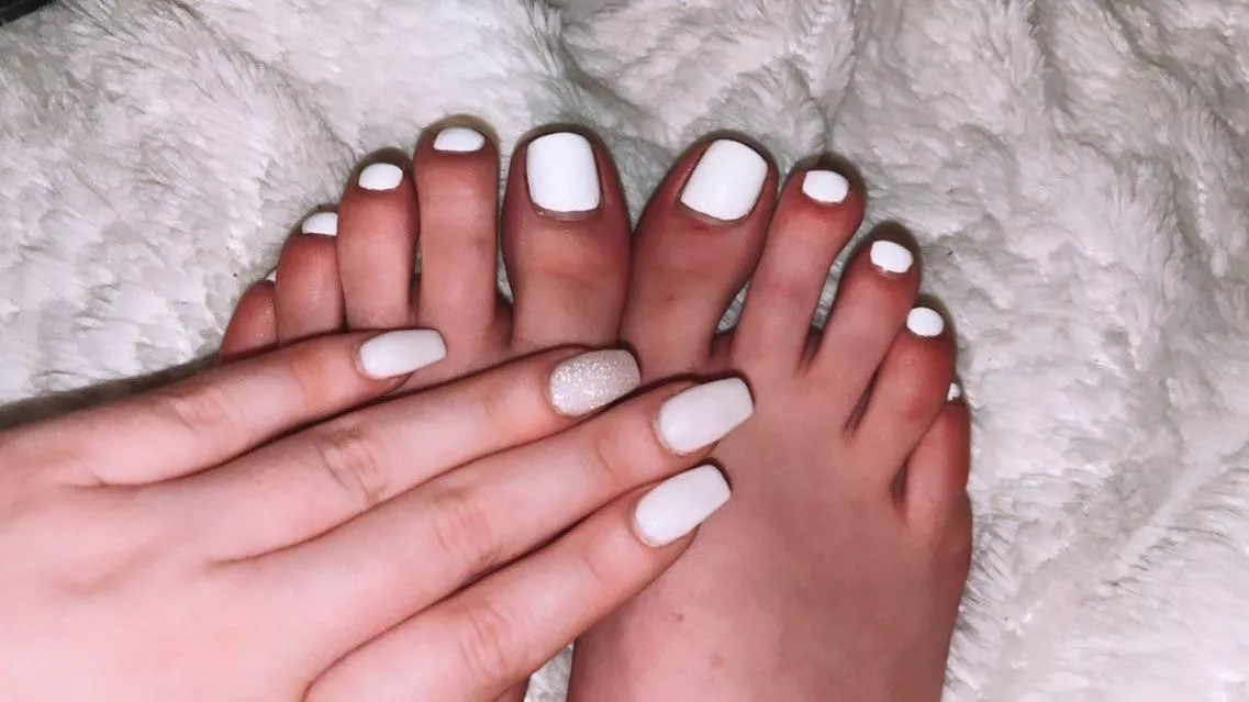 Hi I’m Rose! Hope y’all enjoy 😘