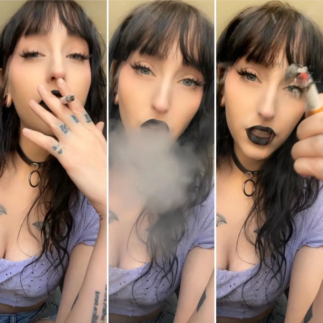 Hi 💜🖤