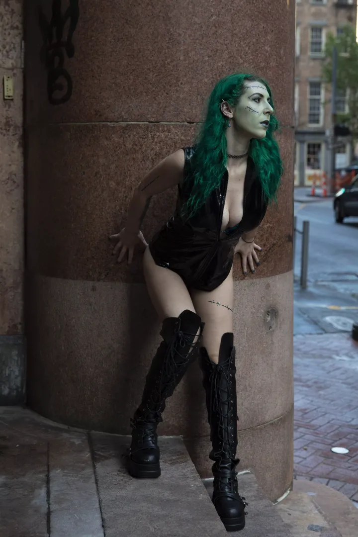 Hi Res cleavage