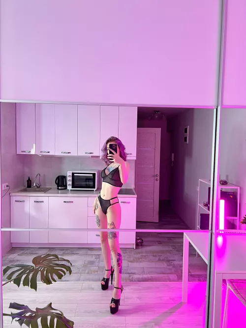 Hi 🖤🖤