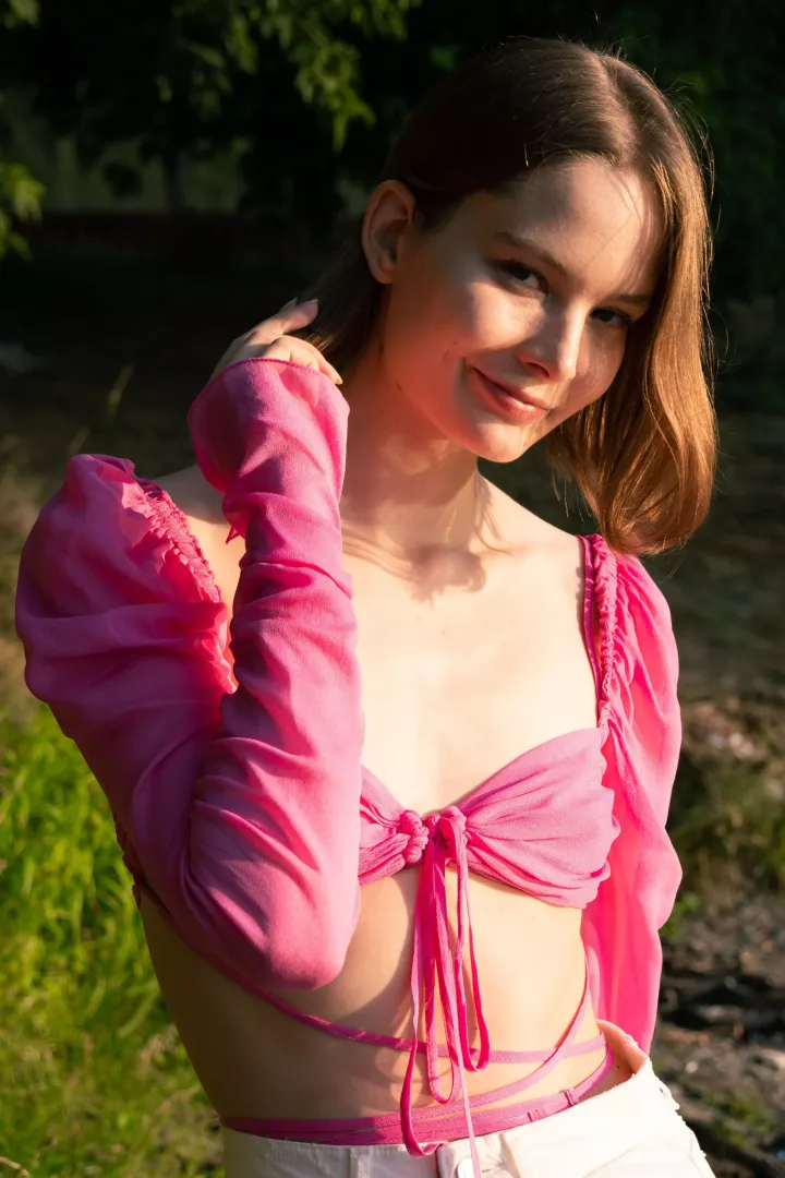 Hi to my neighbour! [f]