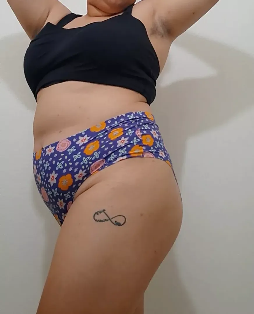 High-waisted + floral 