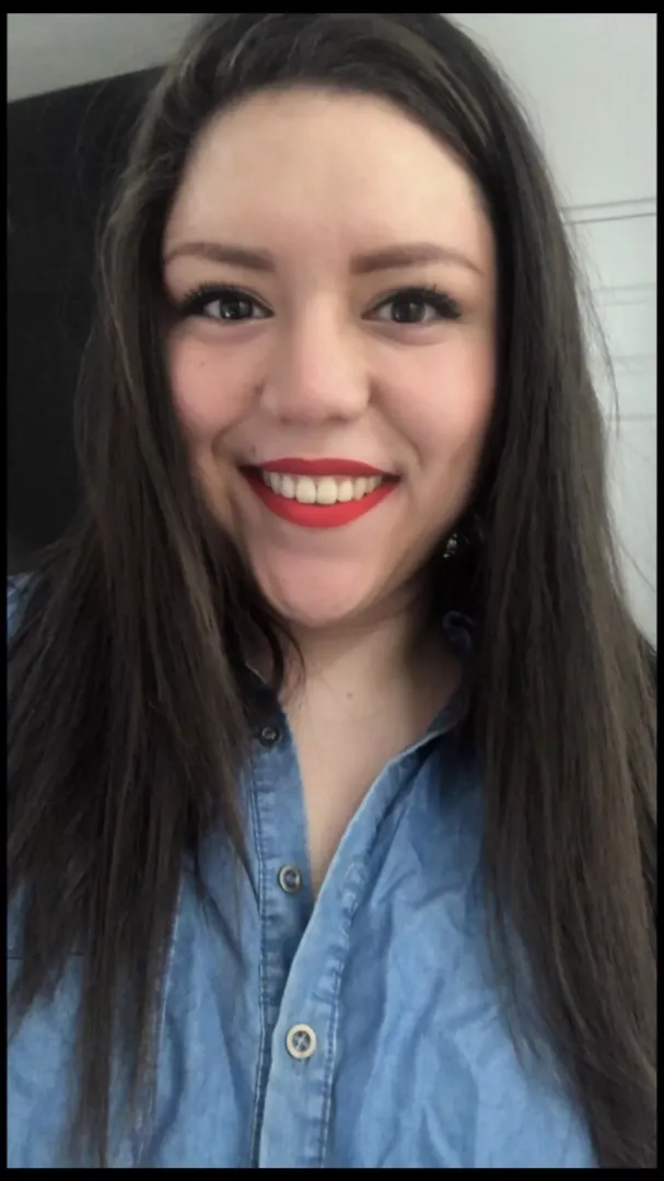 Hii :)