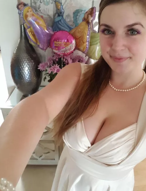 Hii 😍, looking for the hottest sexting 🍆💦 with a big tits slut🔥? Add me on my snp: Celestinecole00