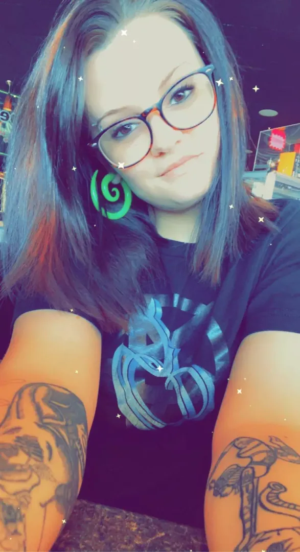 Hiii 🖤