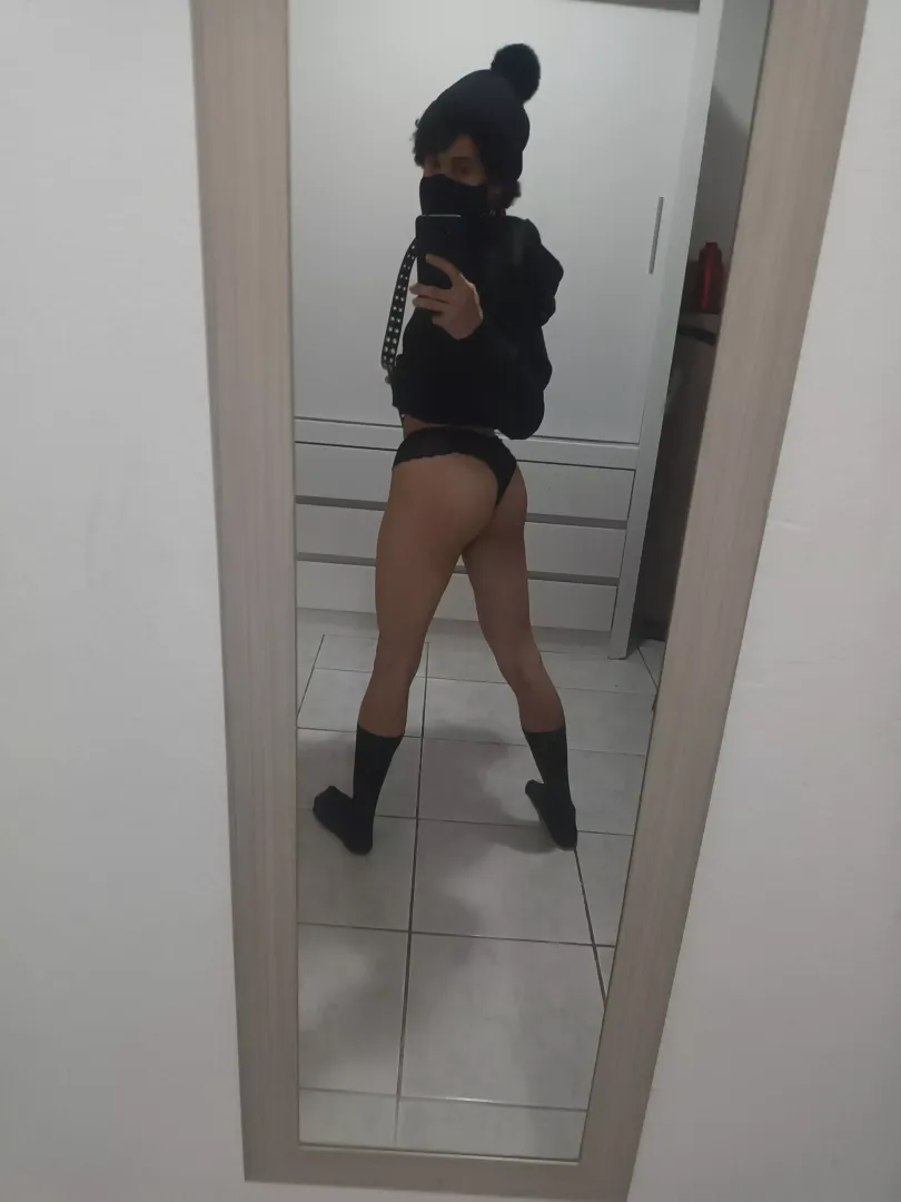 Hiiii (First time posting as a femboy >w<)